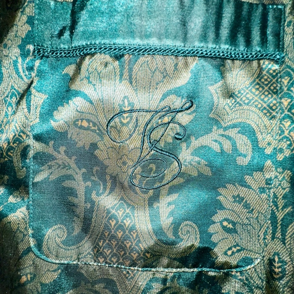 Victoria’s Secret Vintage Satin 2 Piece Pajamas Green Gold Jaquard Print - Picture 5 of 8